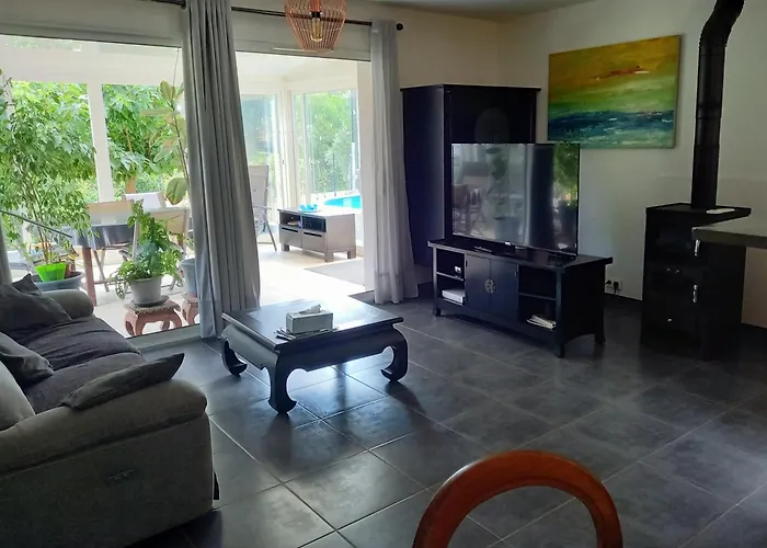Holiday home Des Coteaux *