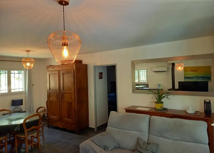 Holiday home Des Coteaux Ners